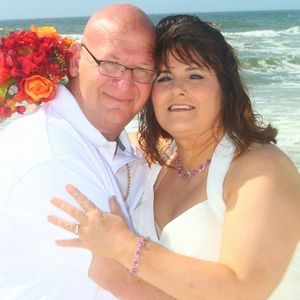 Meet your Posher, Lora